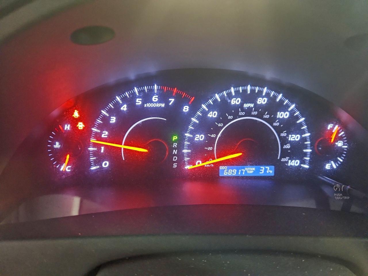 2010 TOYOTA CAMRY BASE photo 9
