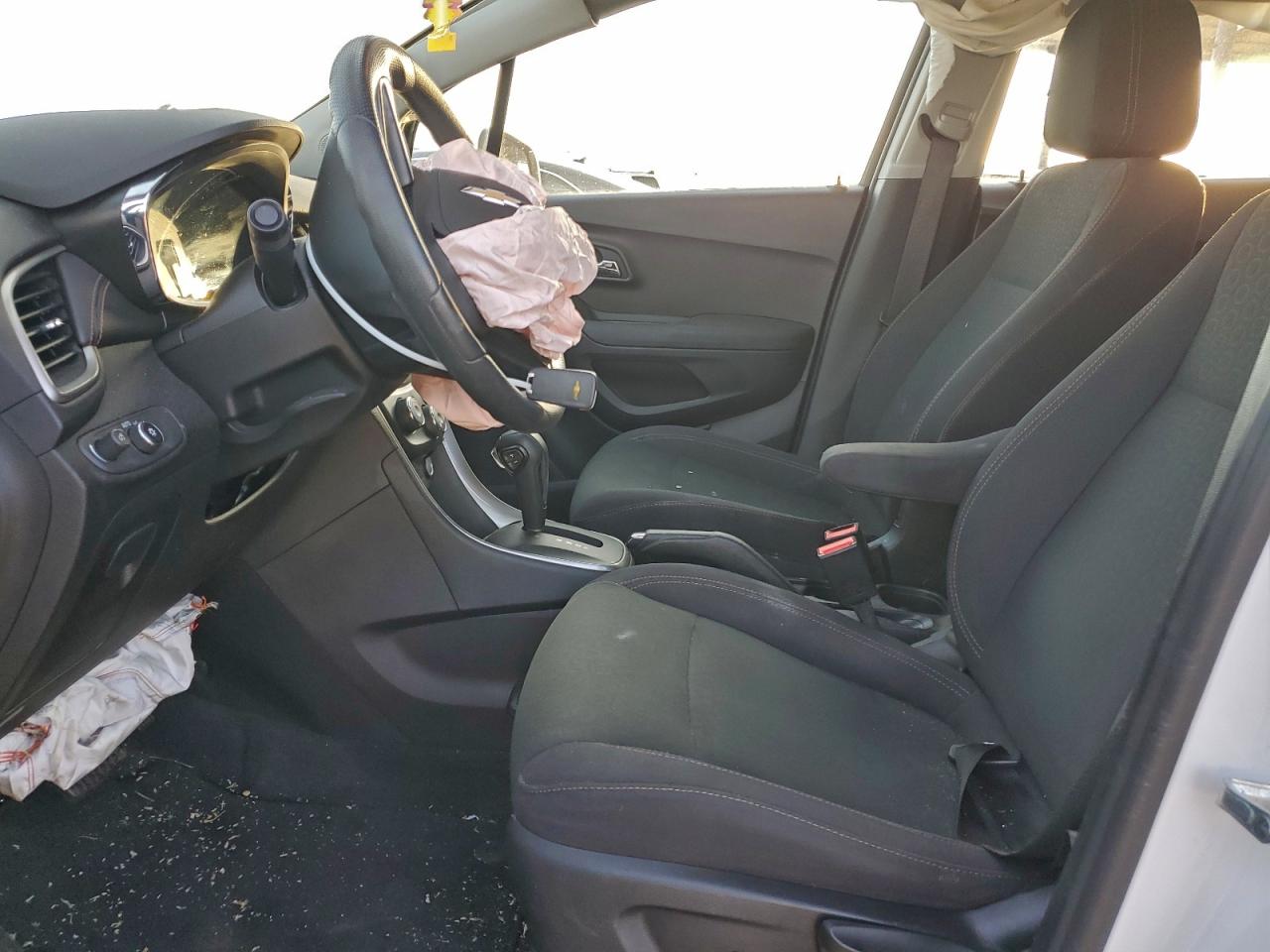 2017 CHEVROLET TRAX LS photo 7