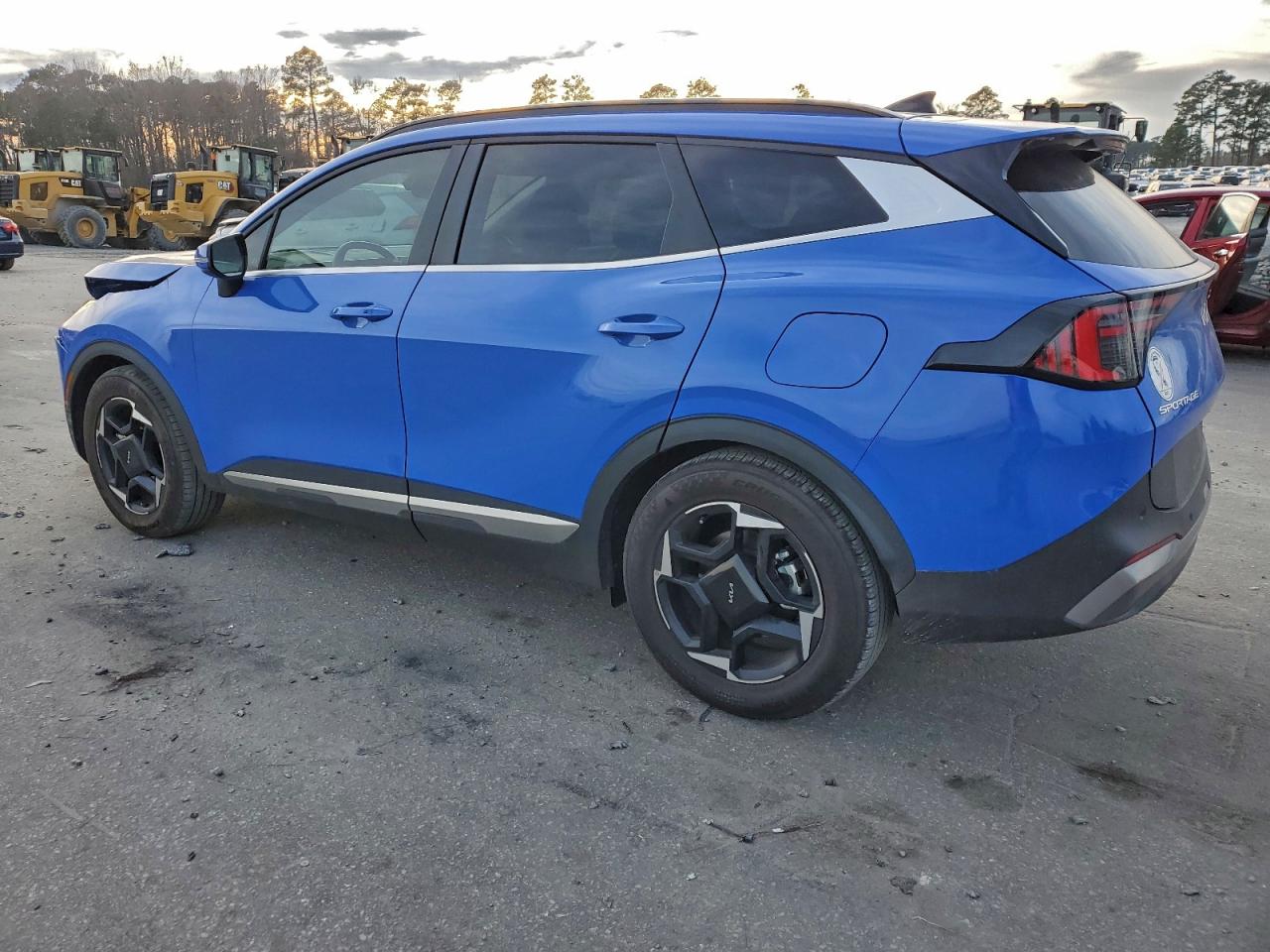 2026 KIA SPORTAGE EX photo 2