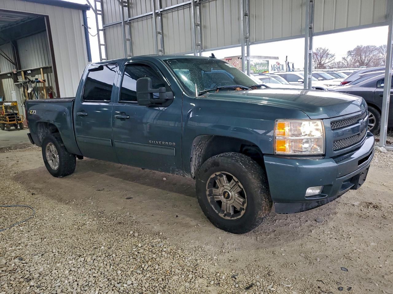 2009 CHEVROLET SILVERADO K1500 LT photo 4