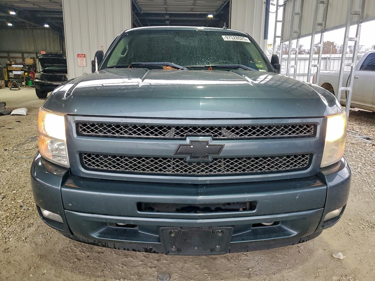 2009 CHEVROLET SILVERADO K1500 LT photo 5