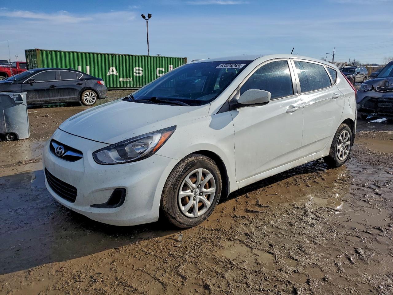 2012 HYUNDAI ACCENT
