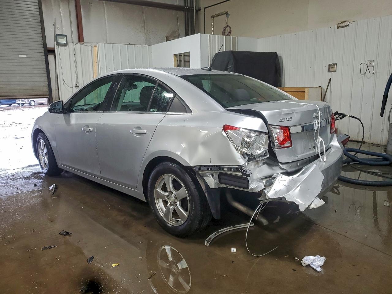 2014 CHEVROLET CRUZE LT photo 2