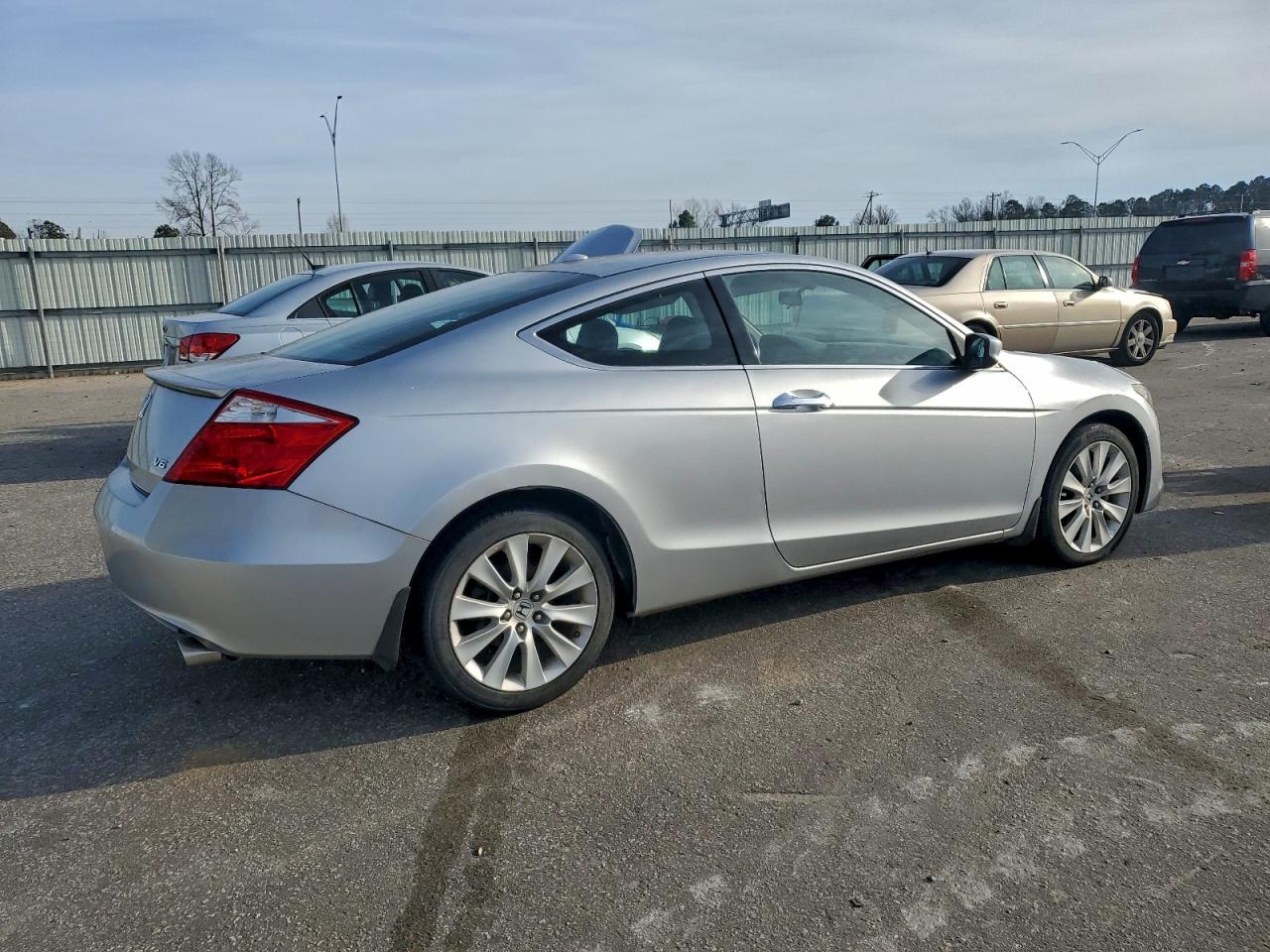 2010 HONDA ACCORD EXL photo 3