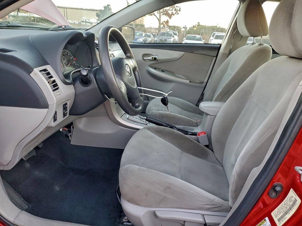 2013 TOYOTA COROLLA BASE photo 7