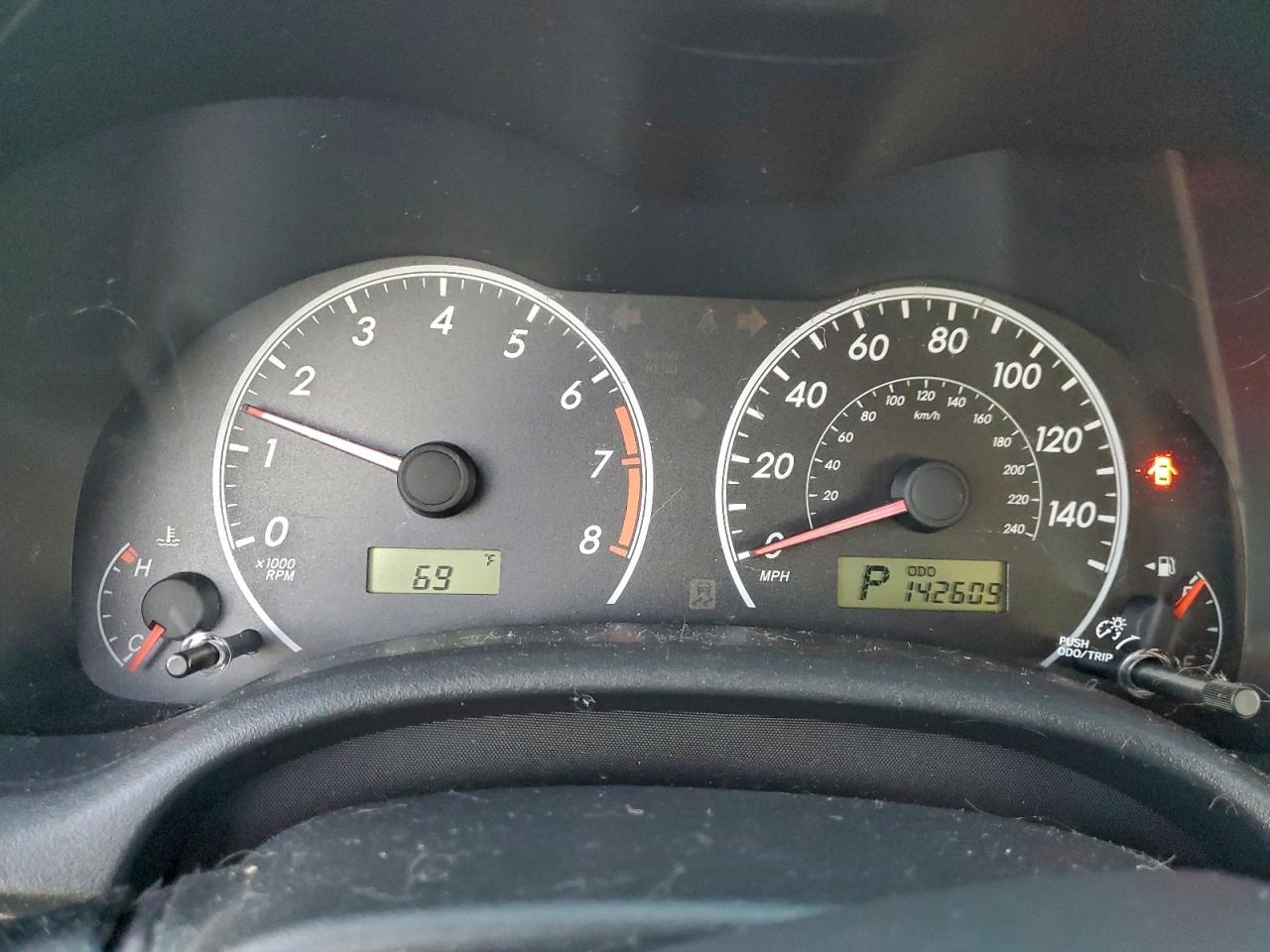 2013 TOYOTA COROLLA BASE photo 9