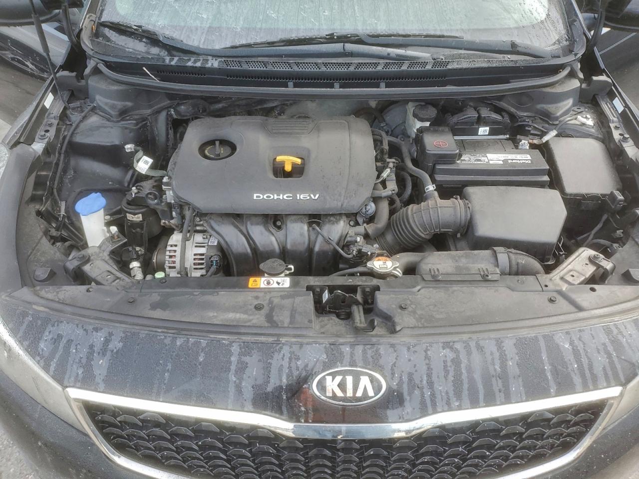 2017 KIA FORTE LX photo 21