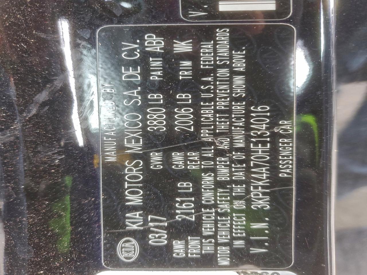 2017 KIA FORTE LX photo 23
