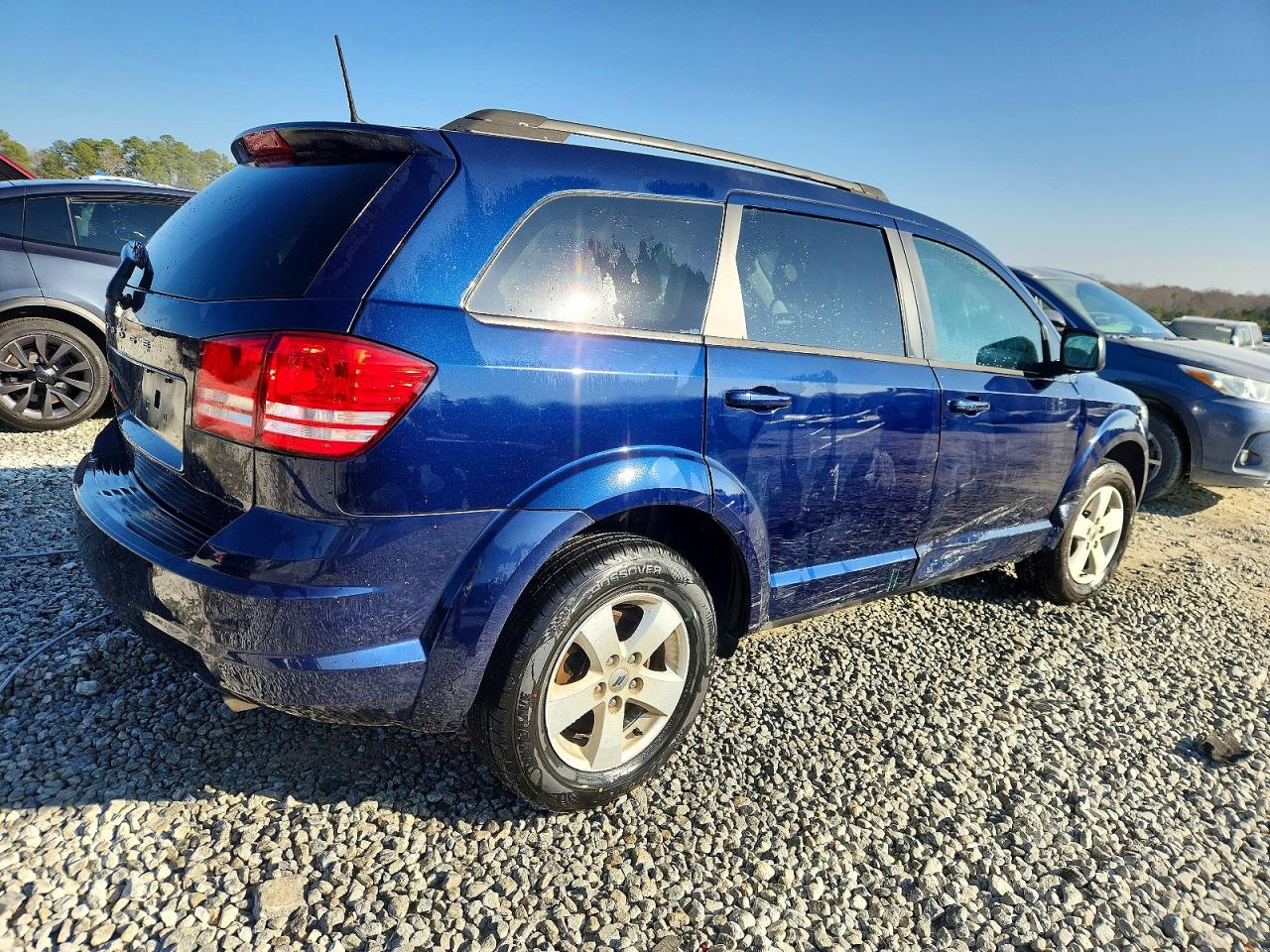 2018 DODGE JOURNEY SE photo 3