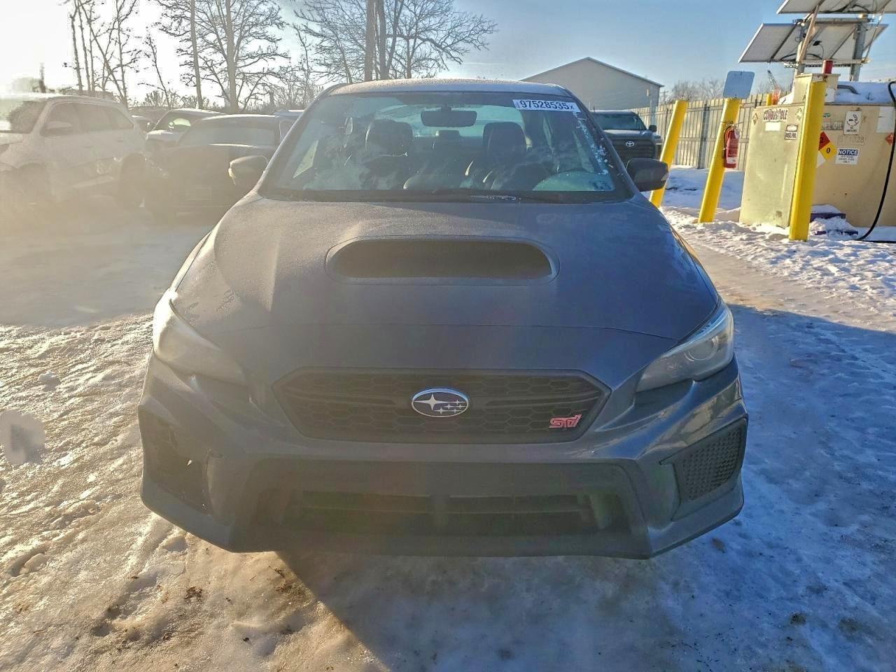 2018 SUBARU WRX STI photo 5