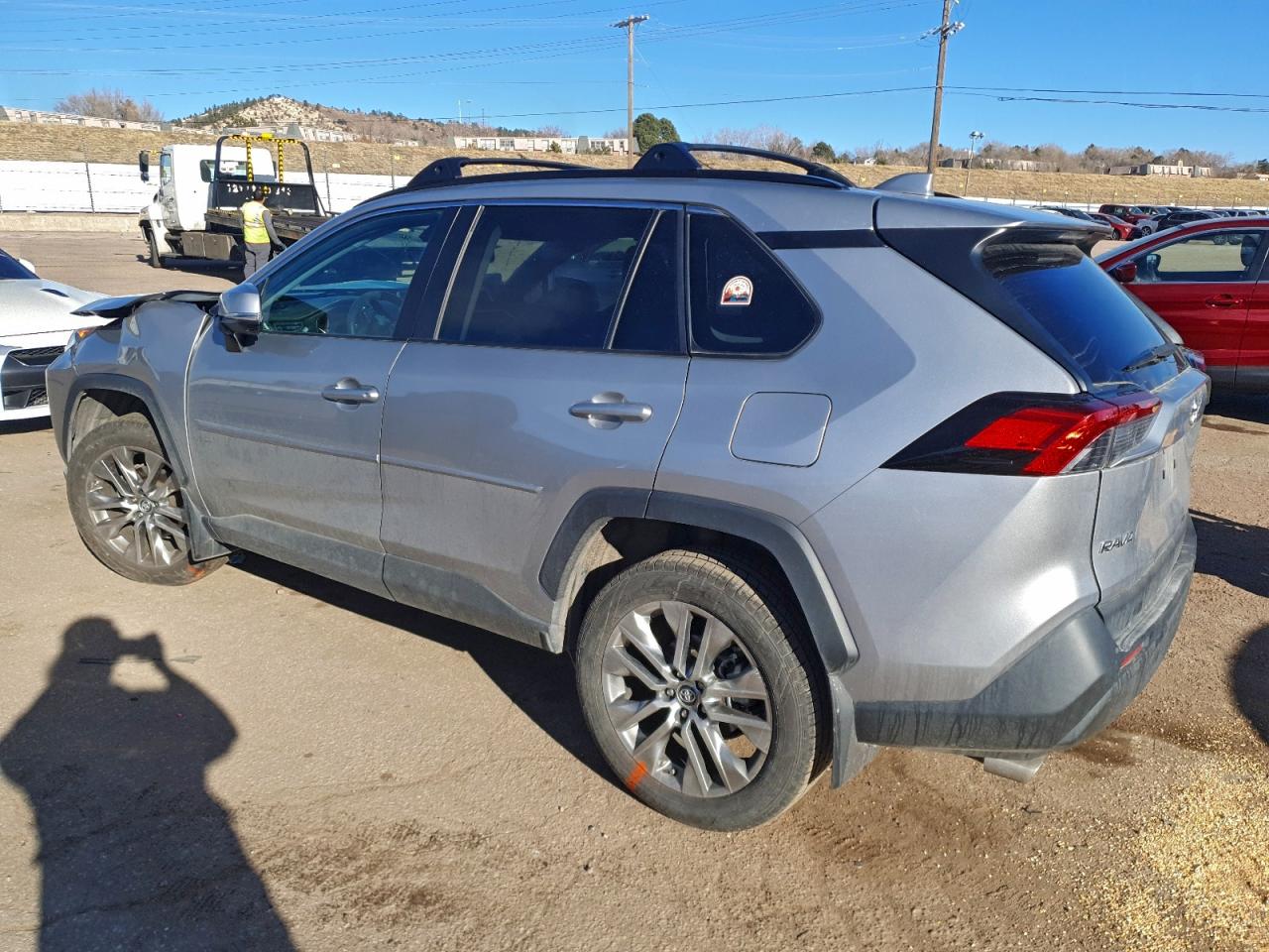 2019 TOYOTA RAV4 XLE PREMIUM photo 3