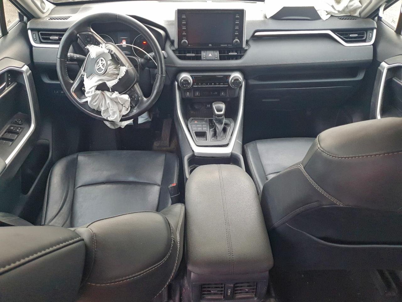 2019 TOYOTA RAV4 XLE PREMIUM photo 15