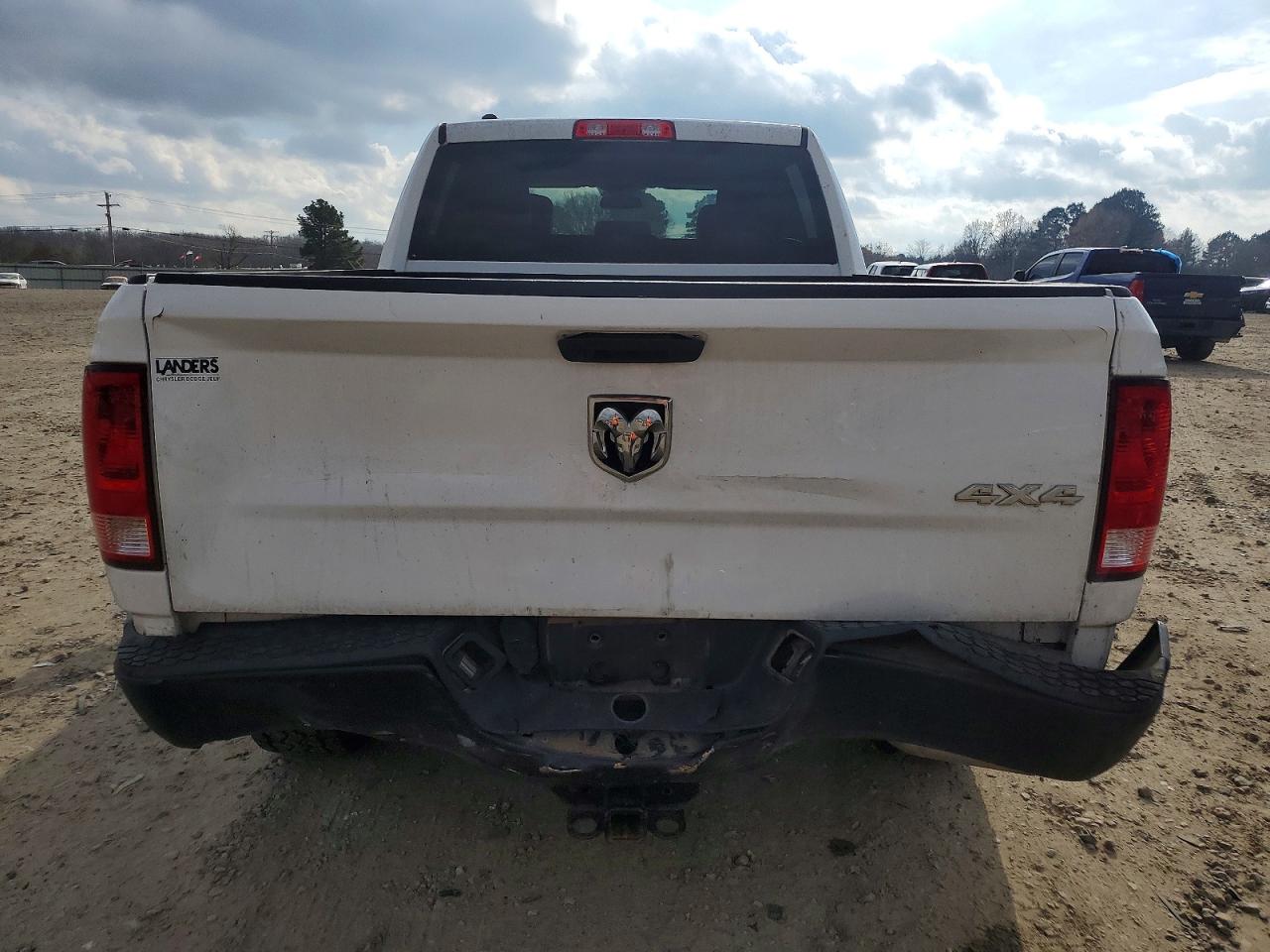 2021 RAM 1500 CLASSIC TRADESMAN photo 11