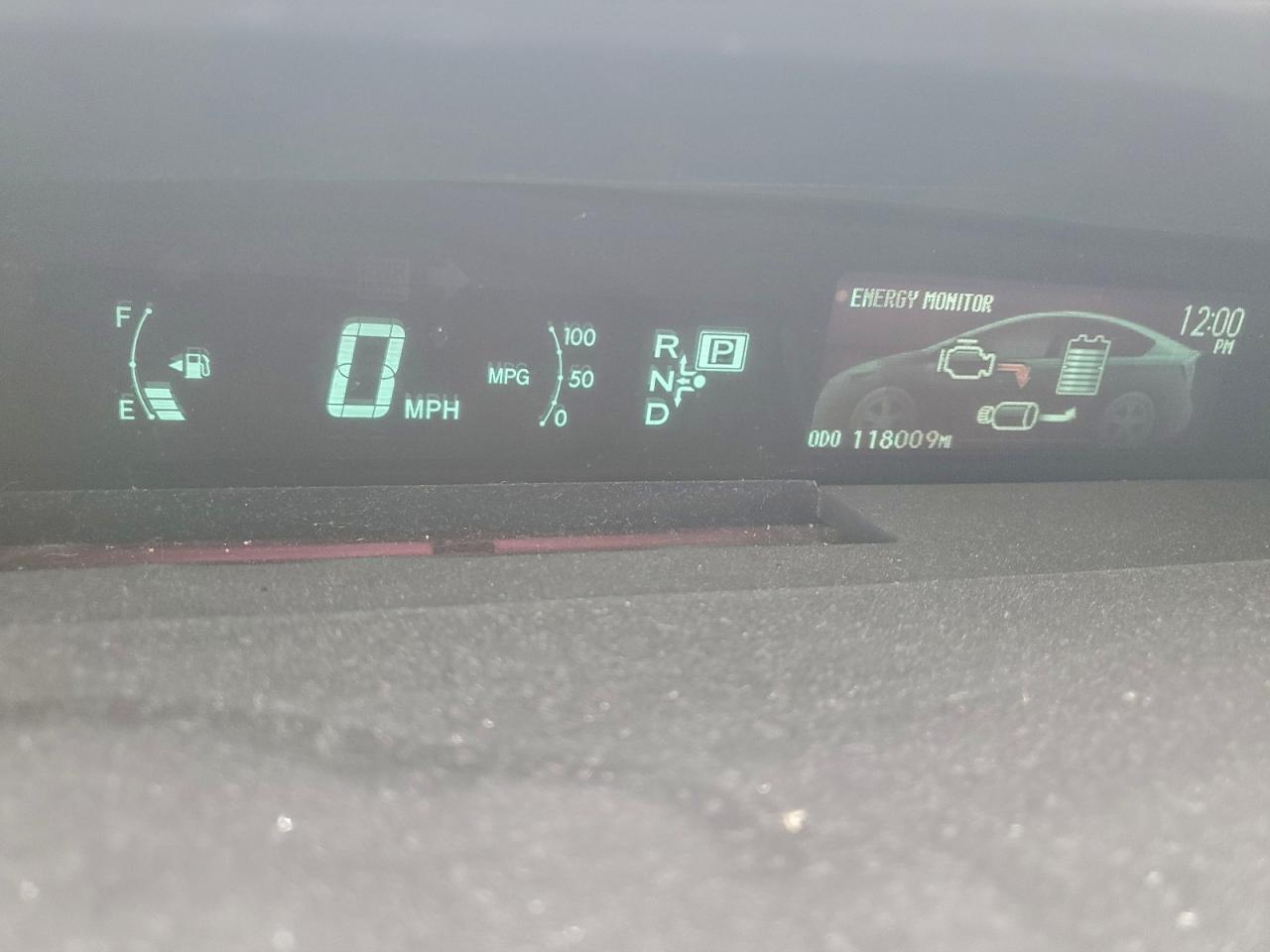 2014 TOYOTA PRIUS photo 9