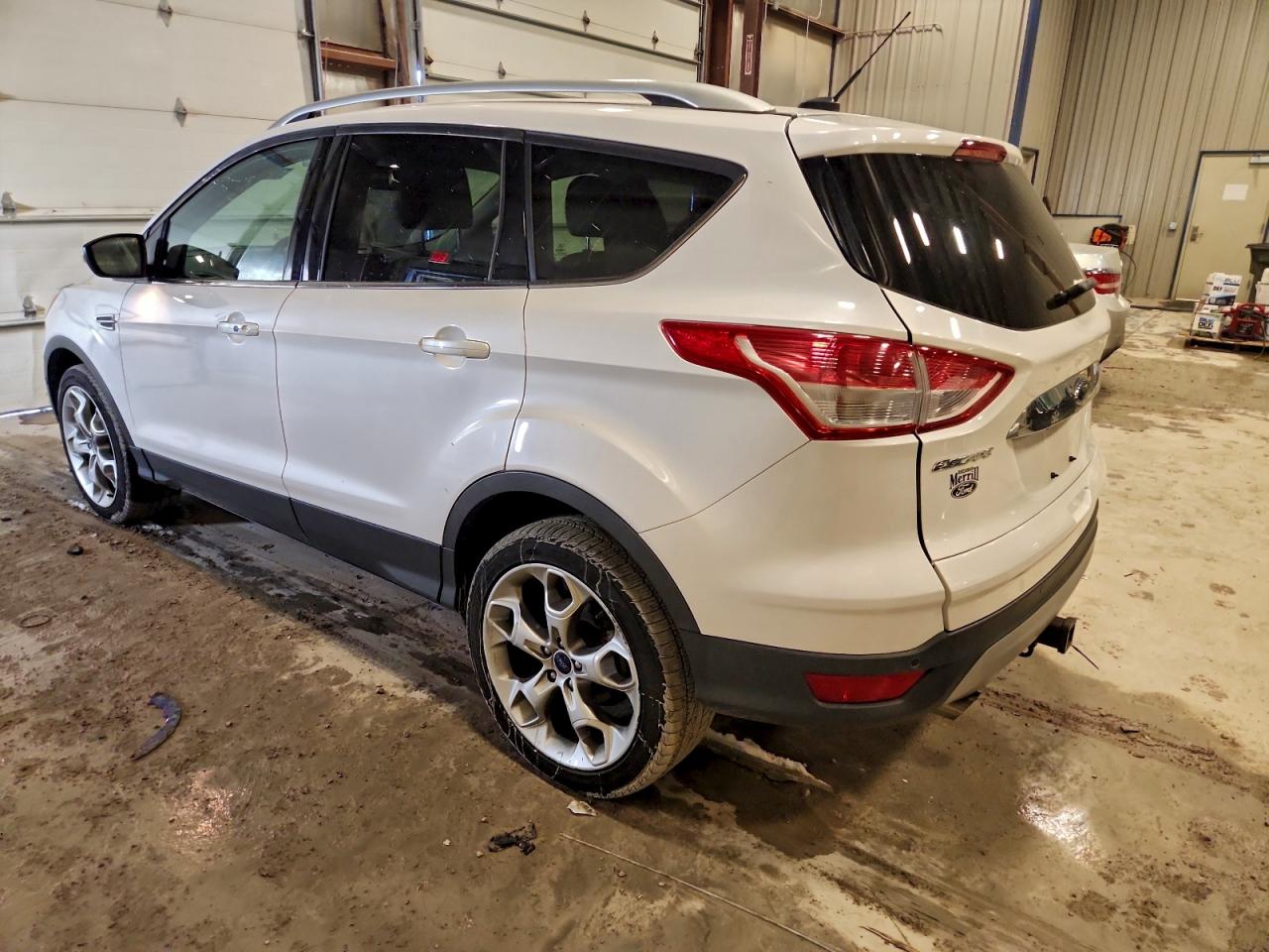 2016 FORD ESCAPE TITANIUM photo 3