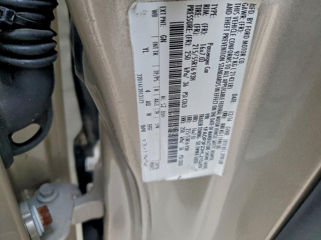 2017 FORD FOCUS SE photo 34