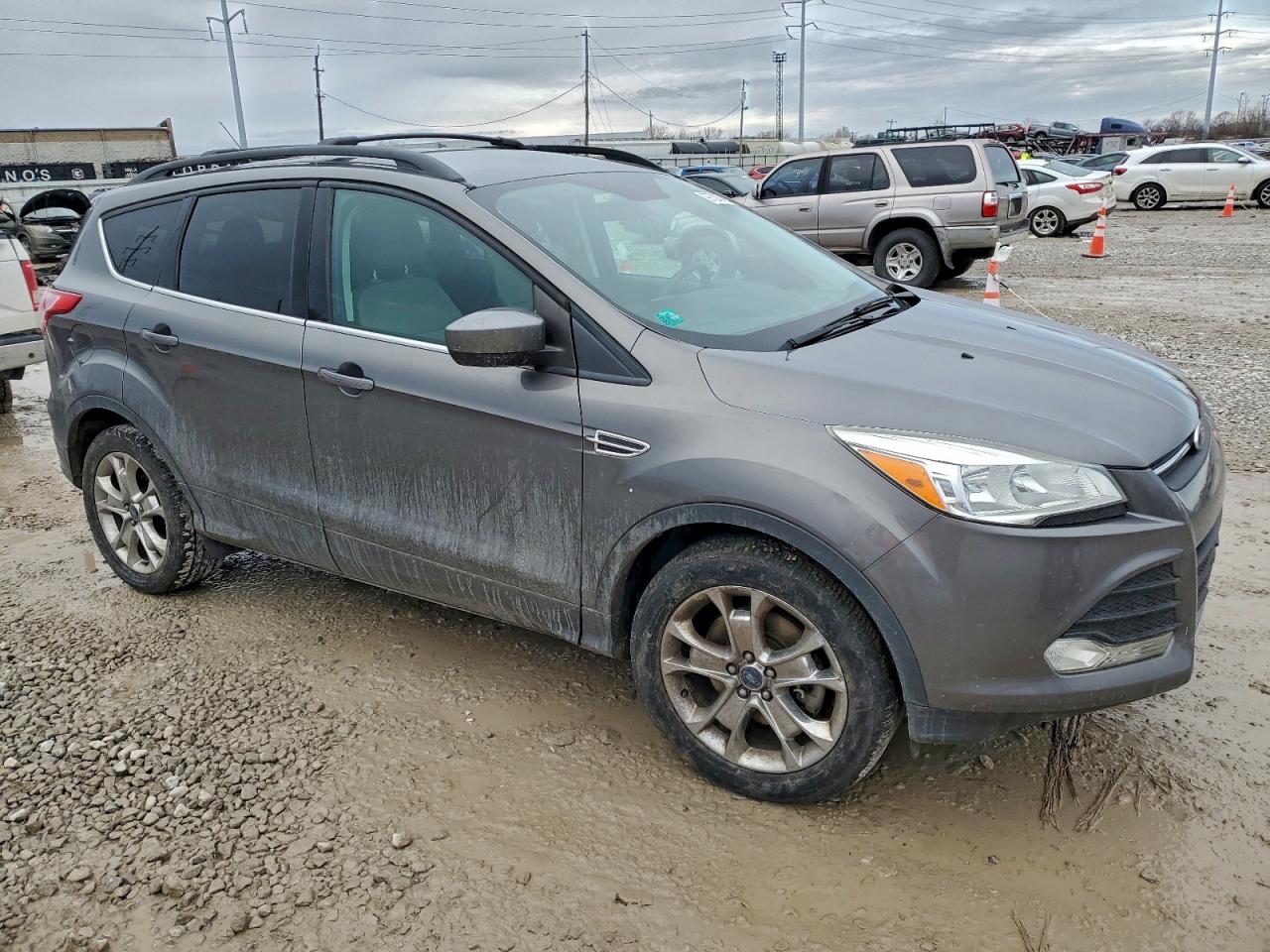 2014 FORD ESCAPE SE photo 4