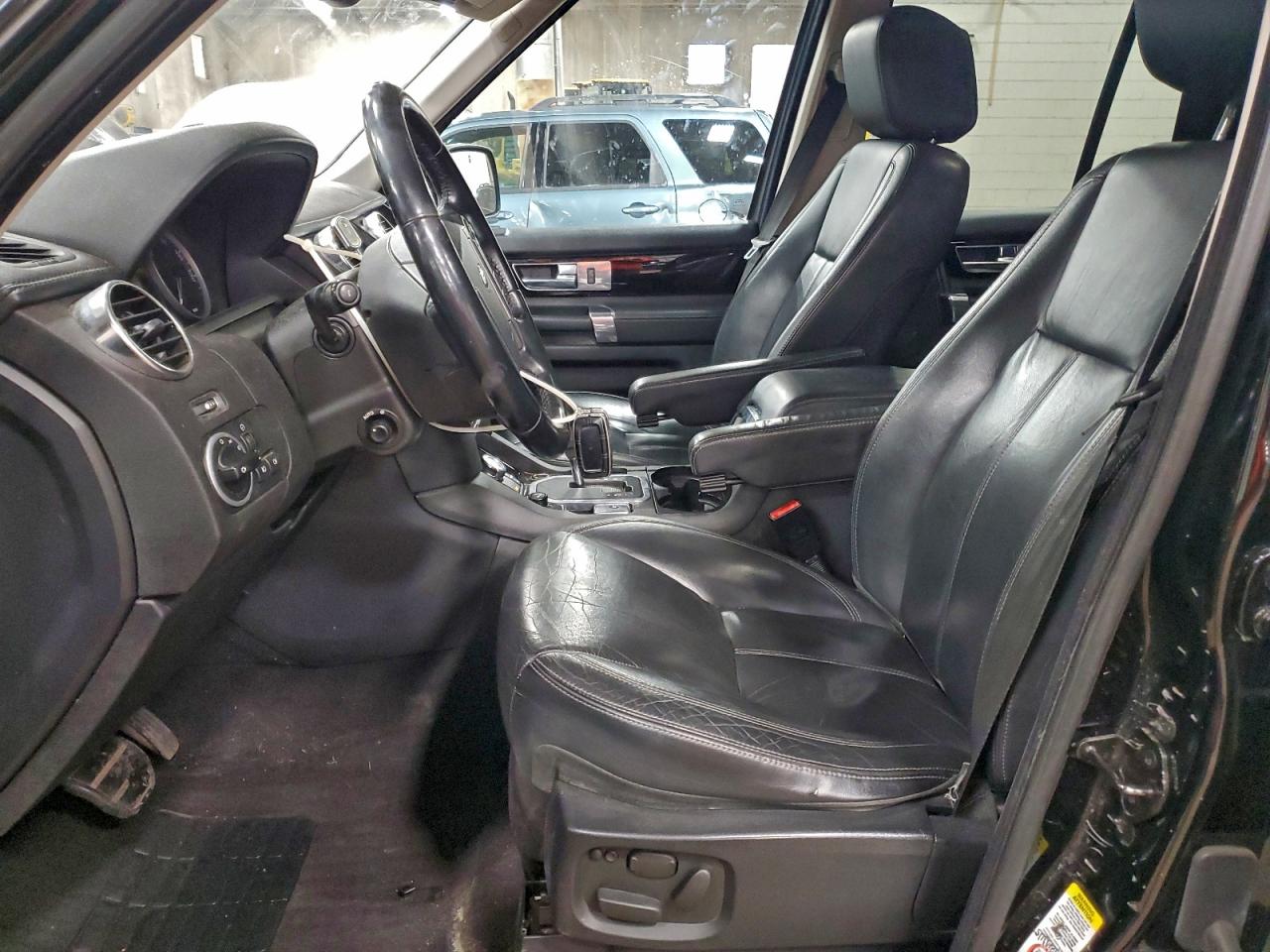 2011 LAND ROVER LR4 HSE LUXURY photo 13