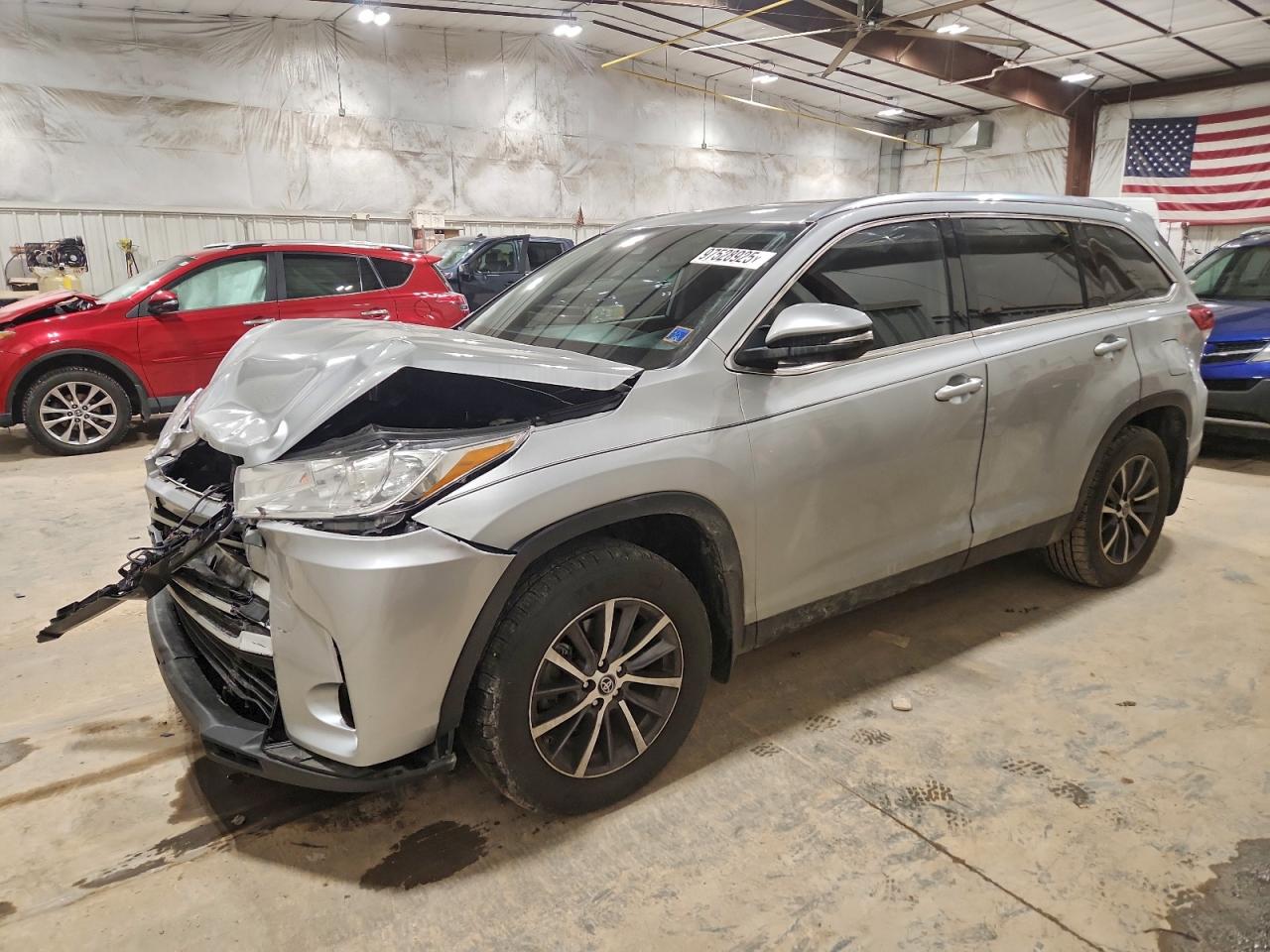 2019 TOYOTA HIGHLANDER