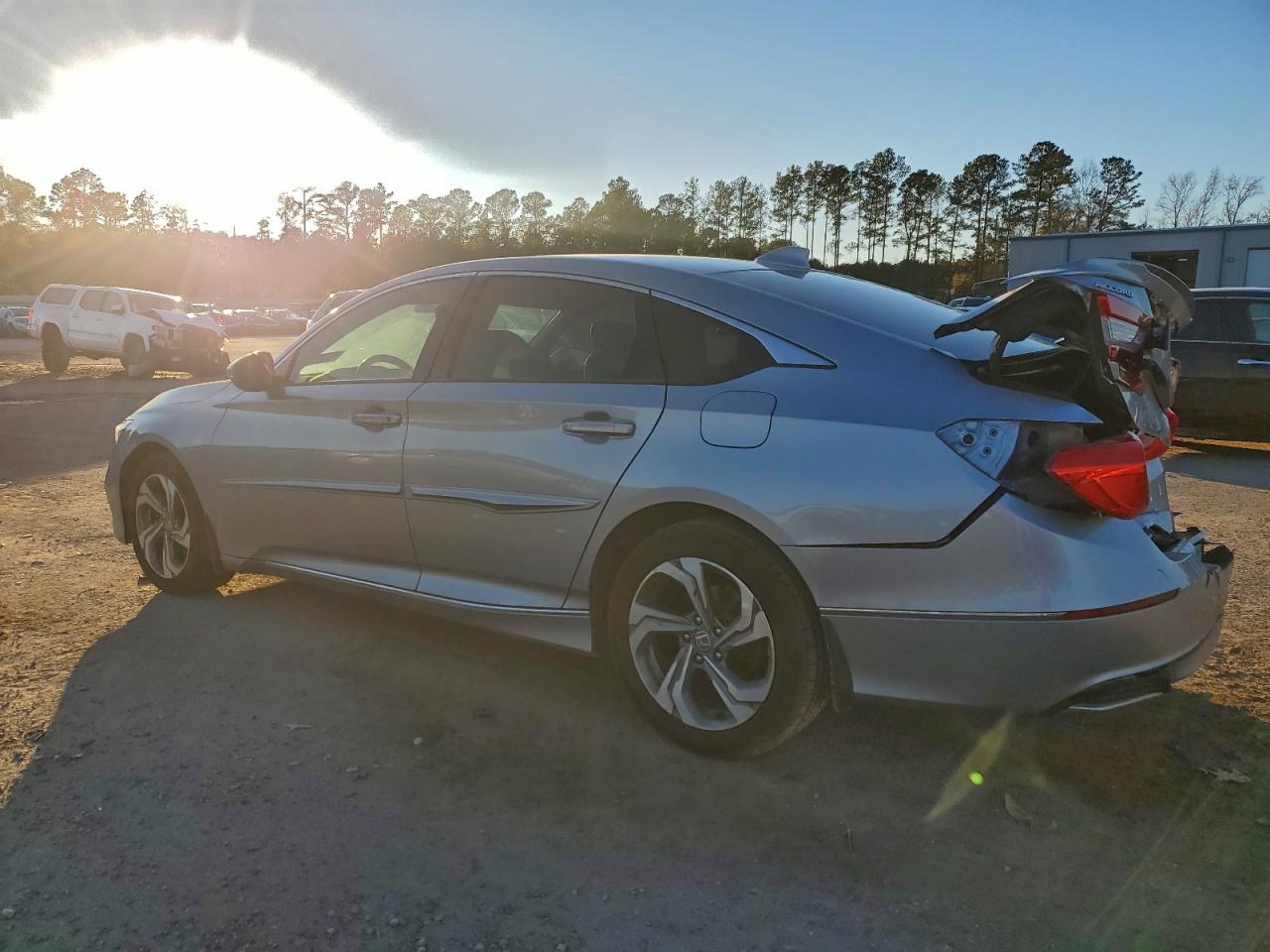 2018 HONDA ACCORD EXL photo 4