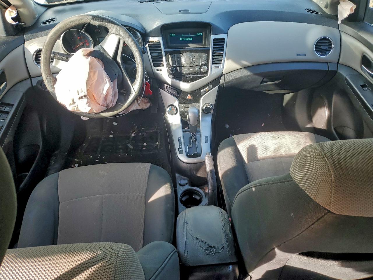 2011 CHEVROLET CRUZE LS photo 22