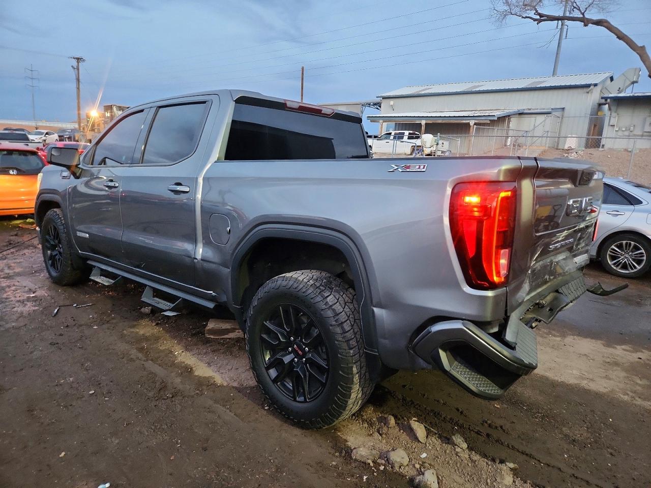2021 GMC SIERRA K1500 ELEVATION photo 2