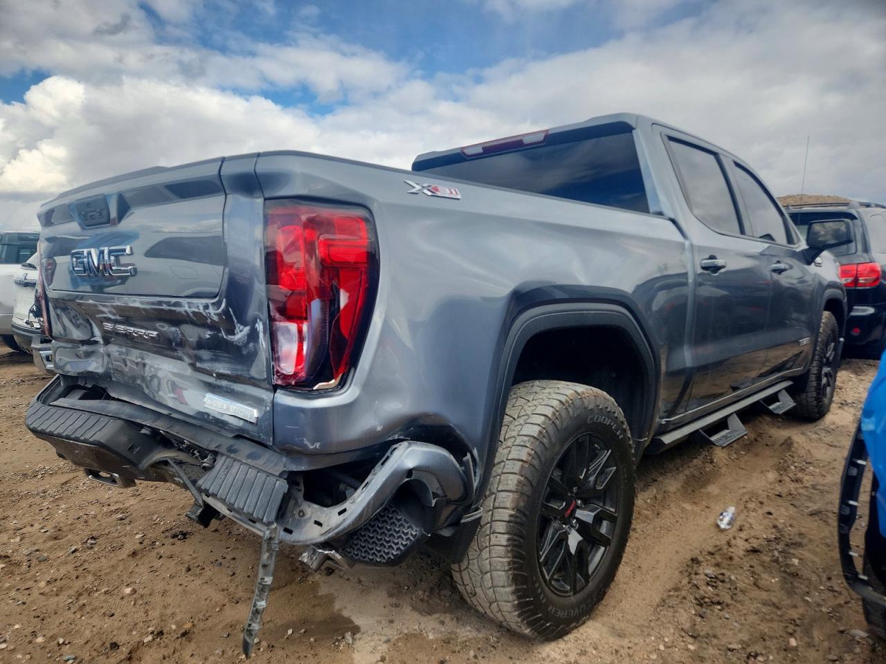2021 GMC SIERRA K1500 ELEVATION photo 3