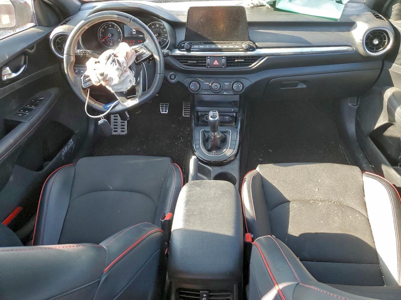 2021 KIA FORTE GT photo 8