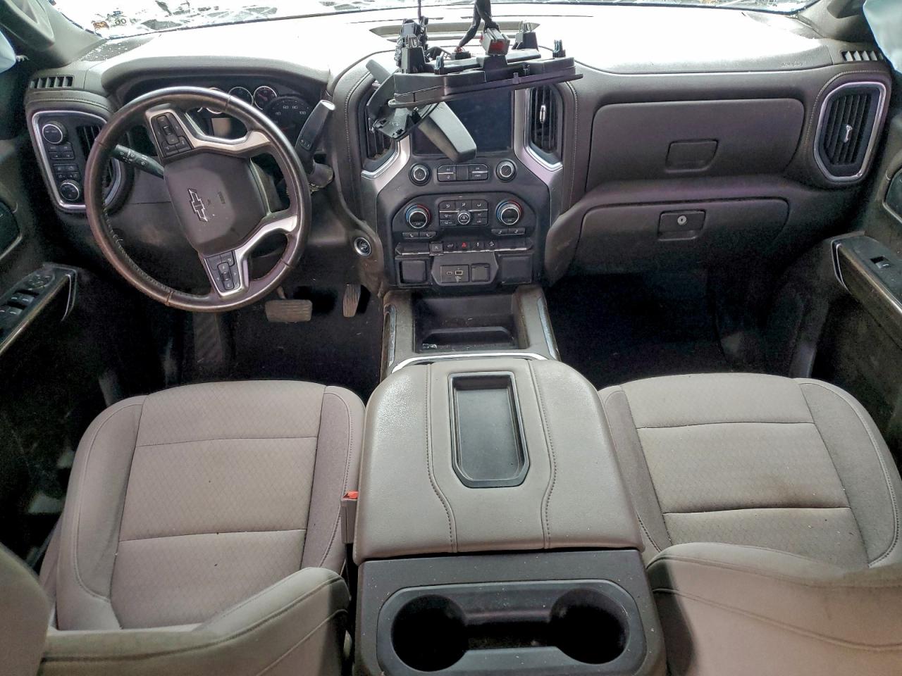 2021 CHEVROLET SILVERADO K1500 RST photo 22