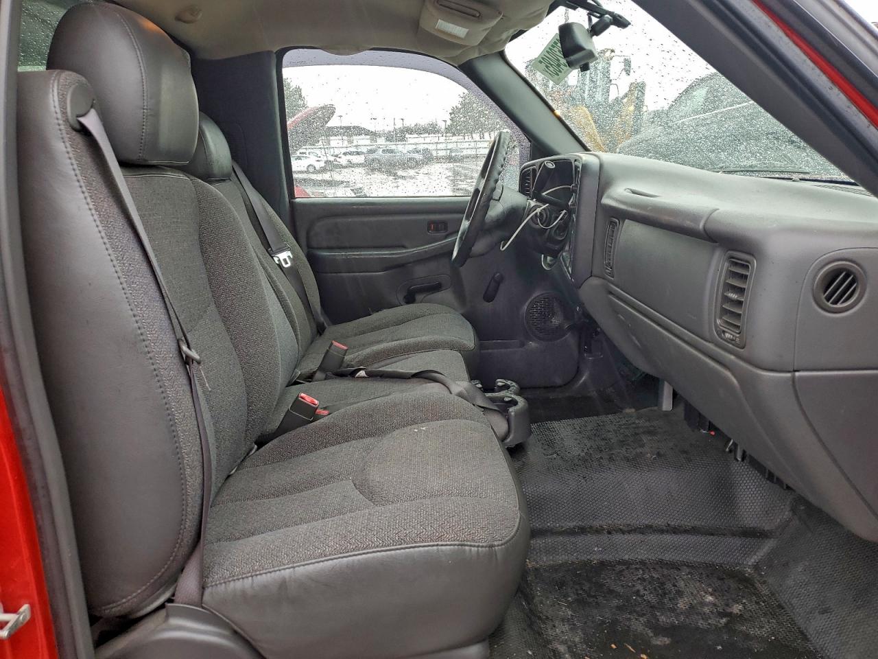 2004 CHEVROLET SILVERADO C1500 photo 19