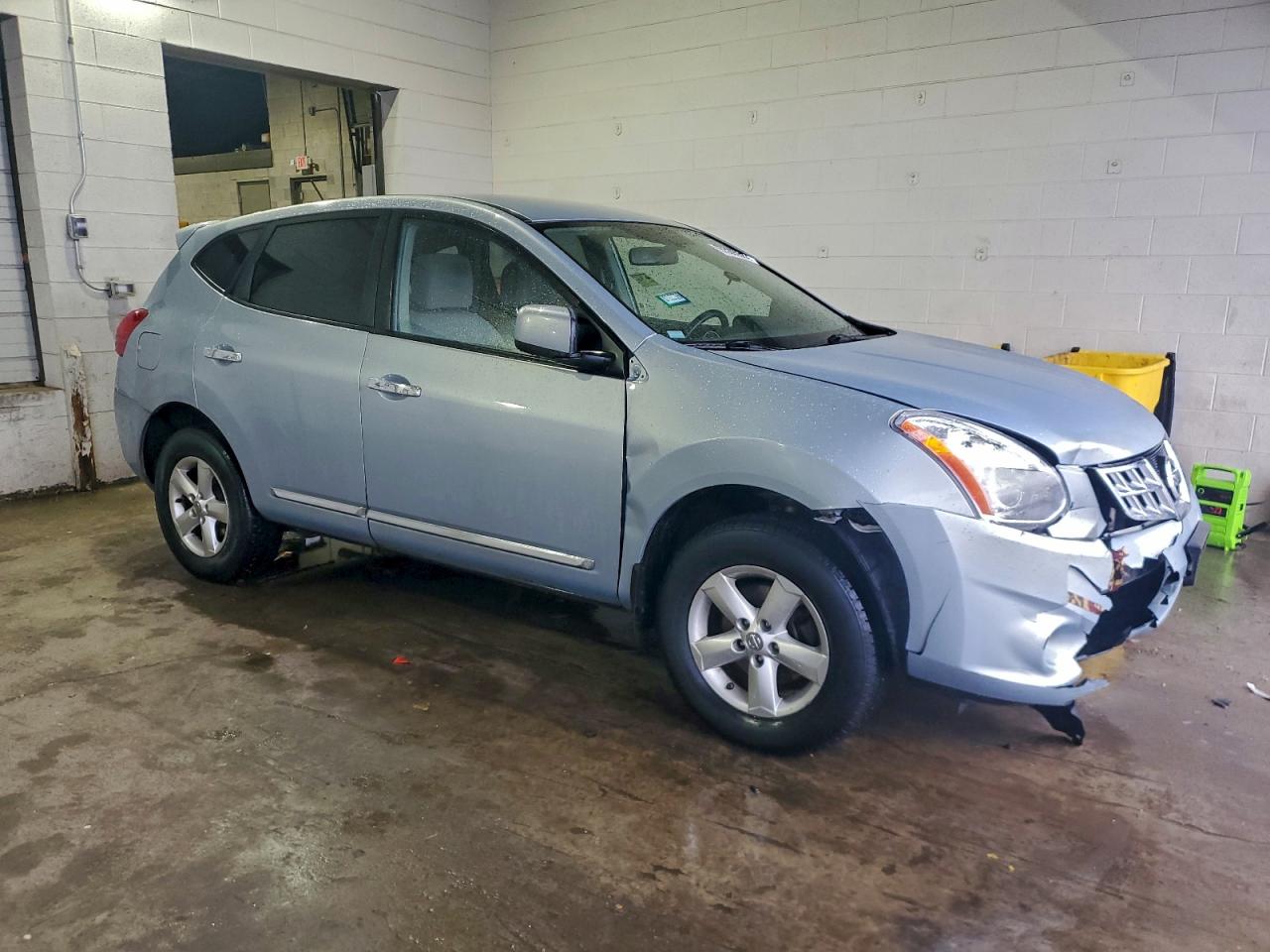 2013 NISSAN ROGUE S photo 10