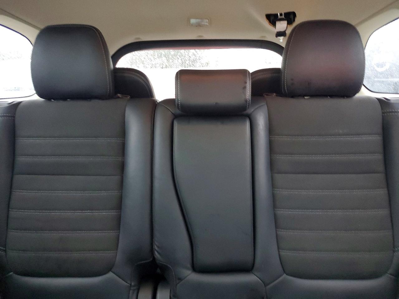 2019 MITSUBISHI OUTLANDER SE photo 10