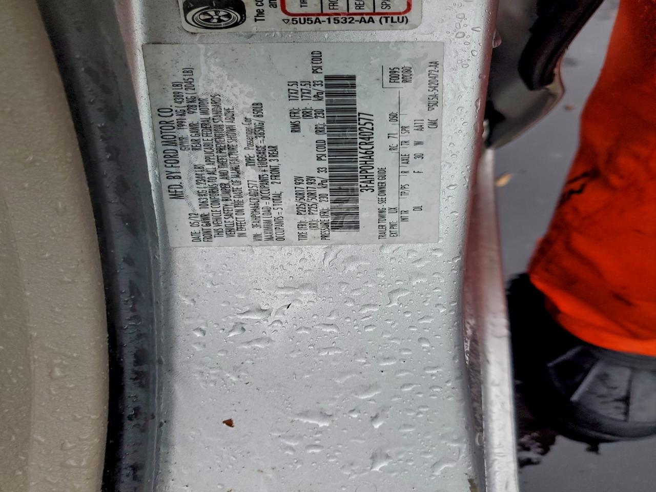 2012 FORD FUSION SE photo 12