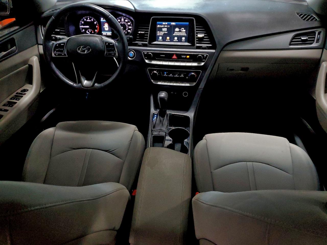 2018 HYUNDAI SONATA SPORT photo 8