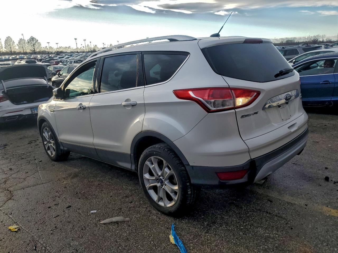 2015 FORD ESCAPE TITANIUM photo 3
