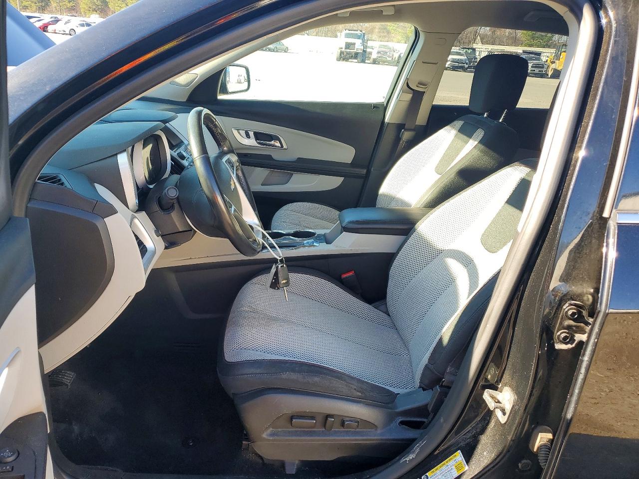 2016 CHEVROLET EQUINOX LT photo 13