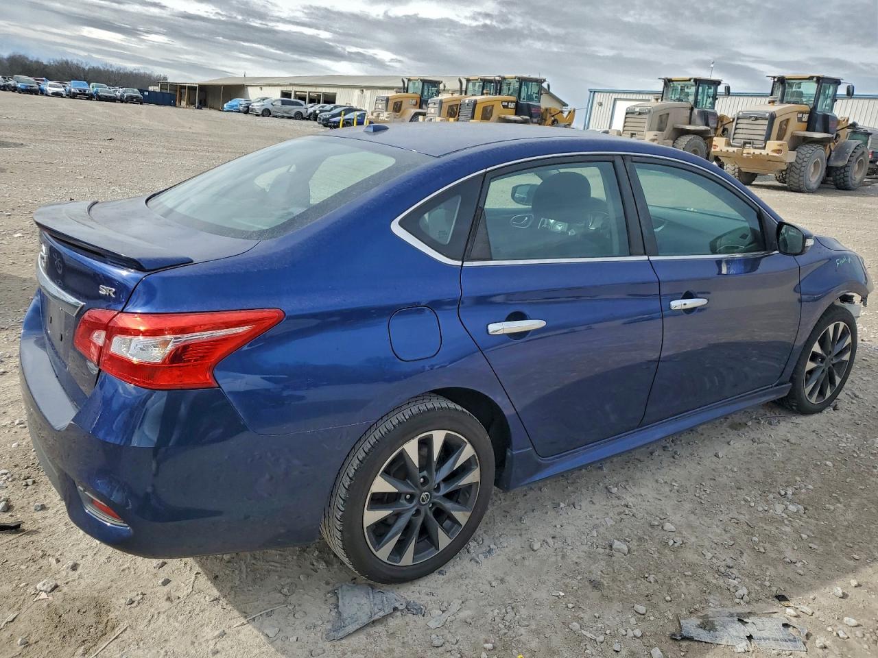 2019 NISSAN SENTRA S photo 5