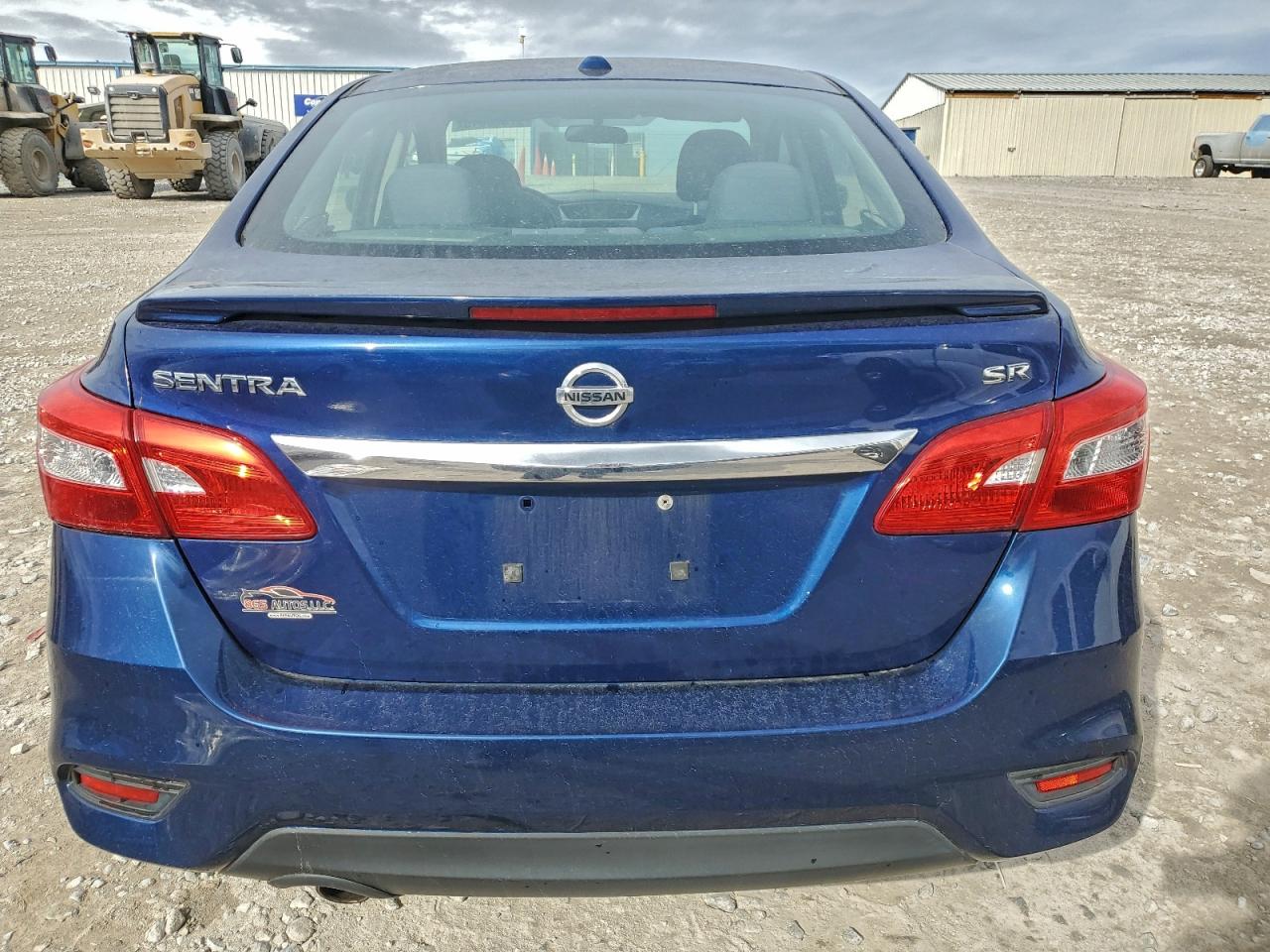 2019 NISSAN SENTRA S photo 11