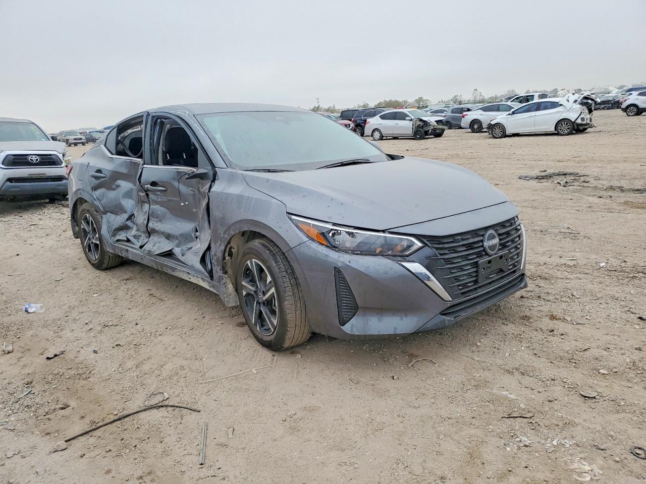 2025 NISSAN SENTRA SV photo 4