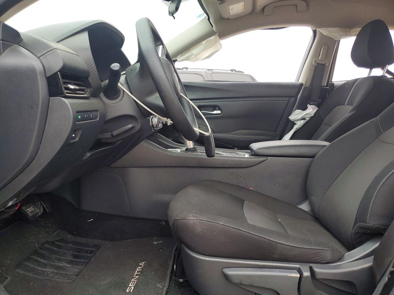 2025 NISSAN SENTRA SV photo 7