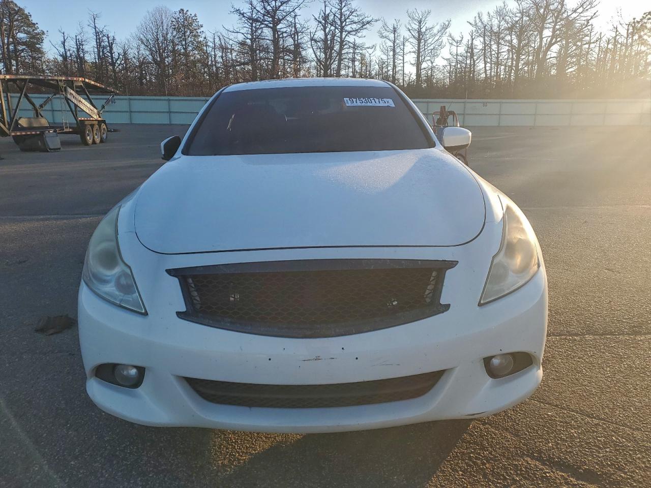 2013 INFINITI G37 photo 5