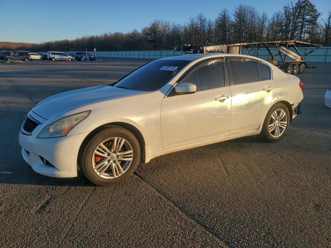 2013 INFINITI G37