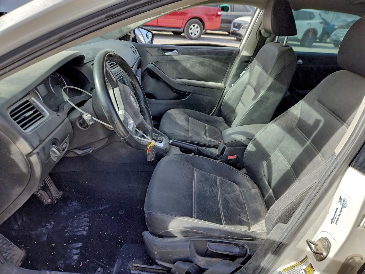 2012 VOLKSWAGEN JETTA SE photo 7