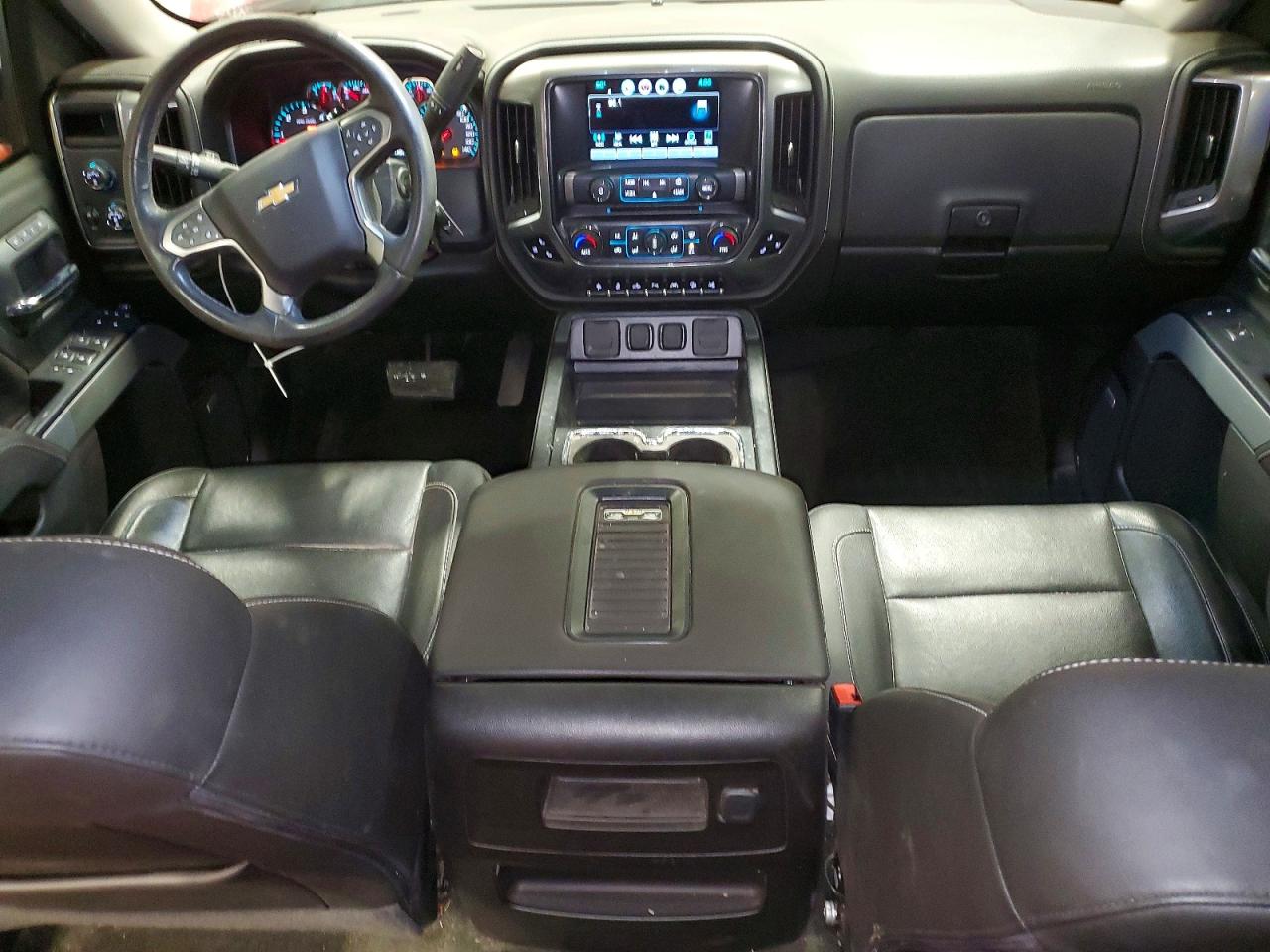 2017 CHEVROLET SILVERADO K1500 LTZ photo 8