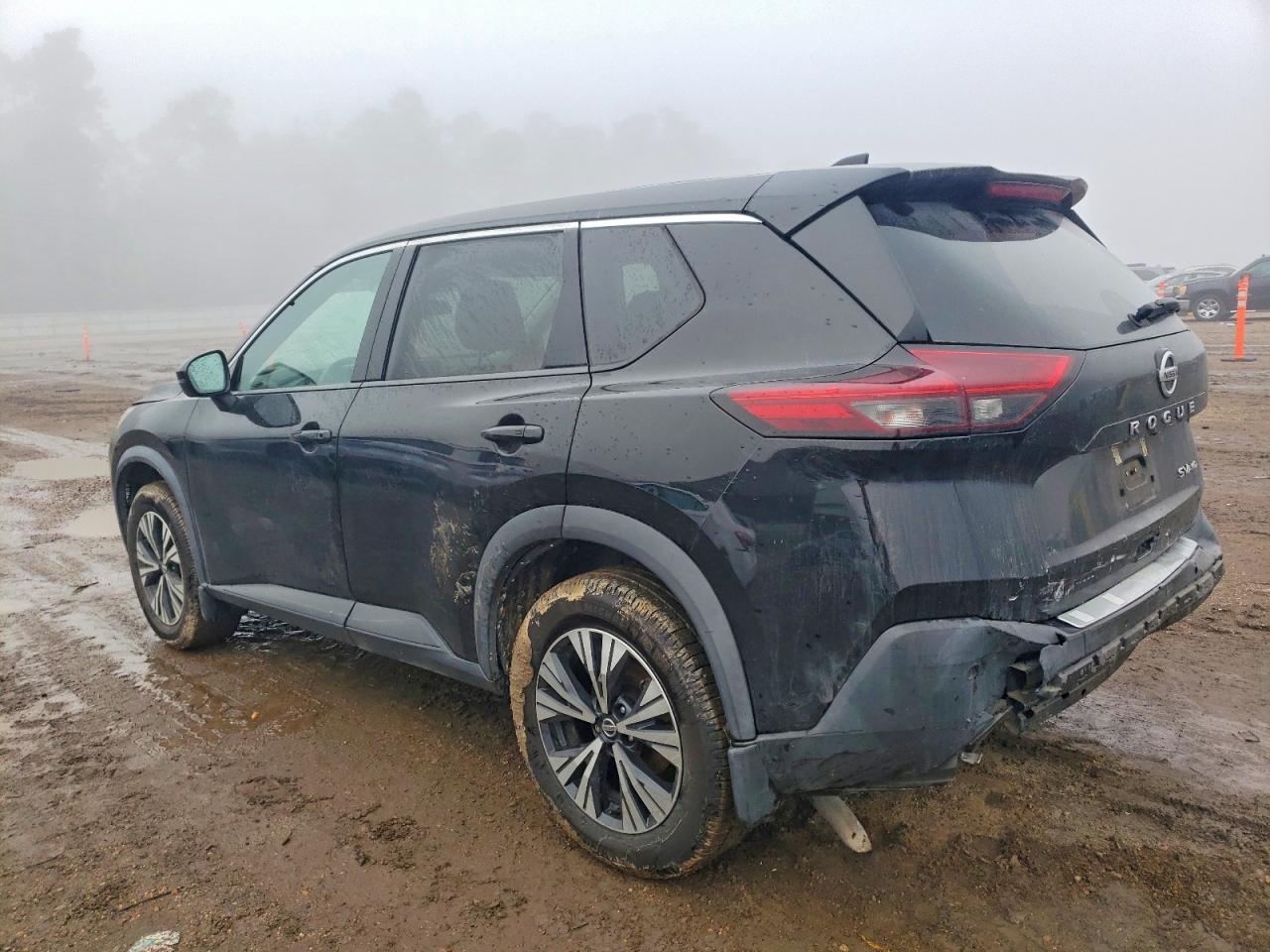 2021 NISSAN ROGUE SV photo 2