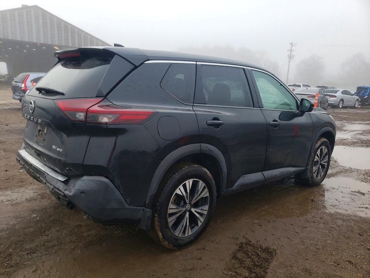 2021 NISSAN ROGUE SV photo 3