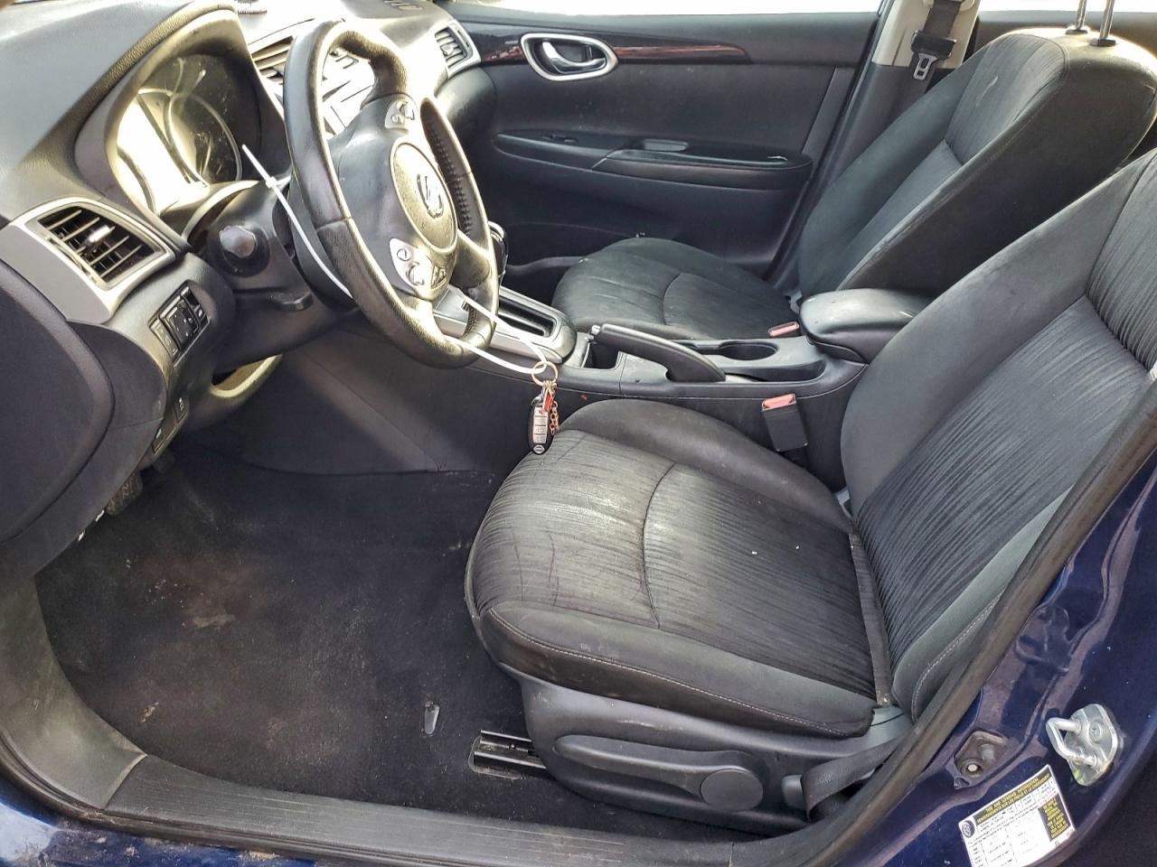2019 NISSAN SENTRA S photo 7