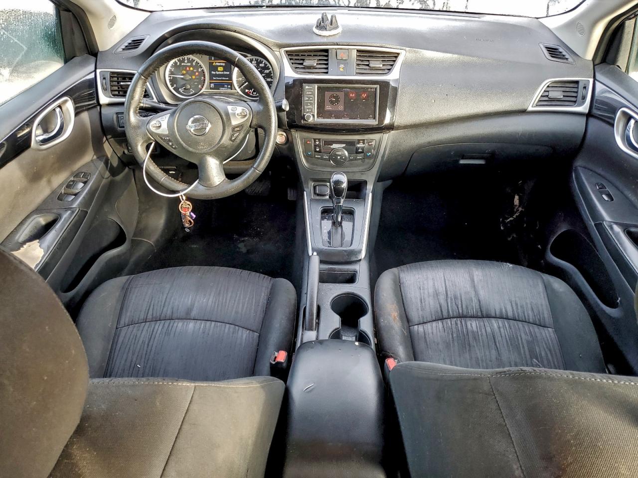 2019 NISSAN SENTRA S photo 8