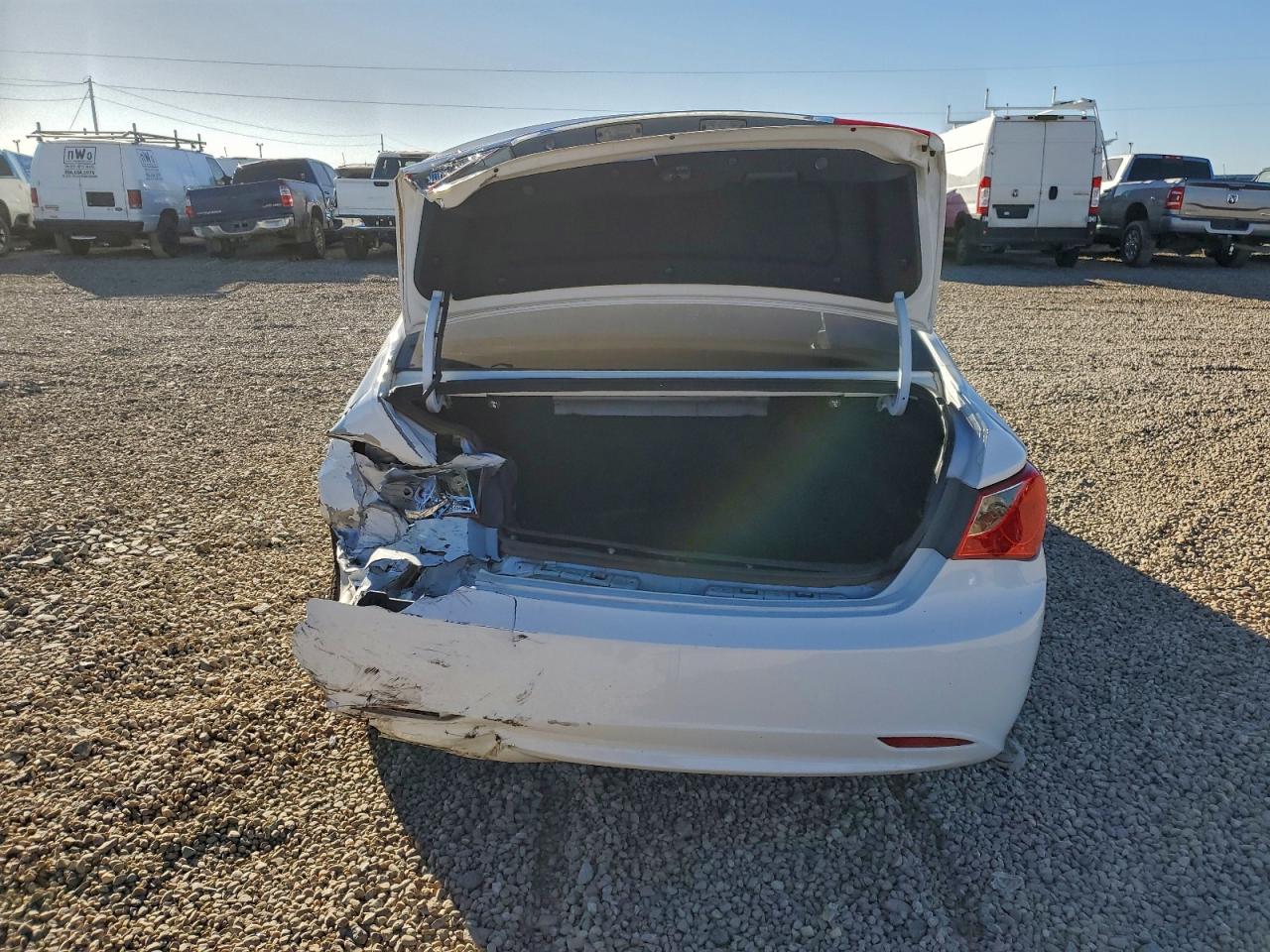2013 HYUNDAI SONATA GLS photo 6