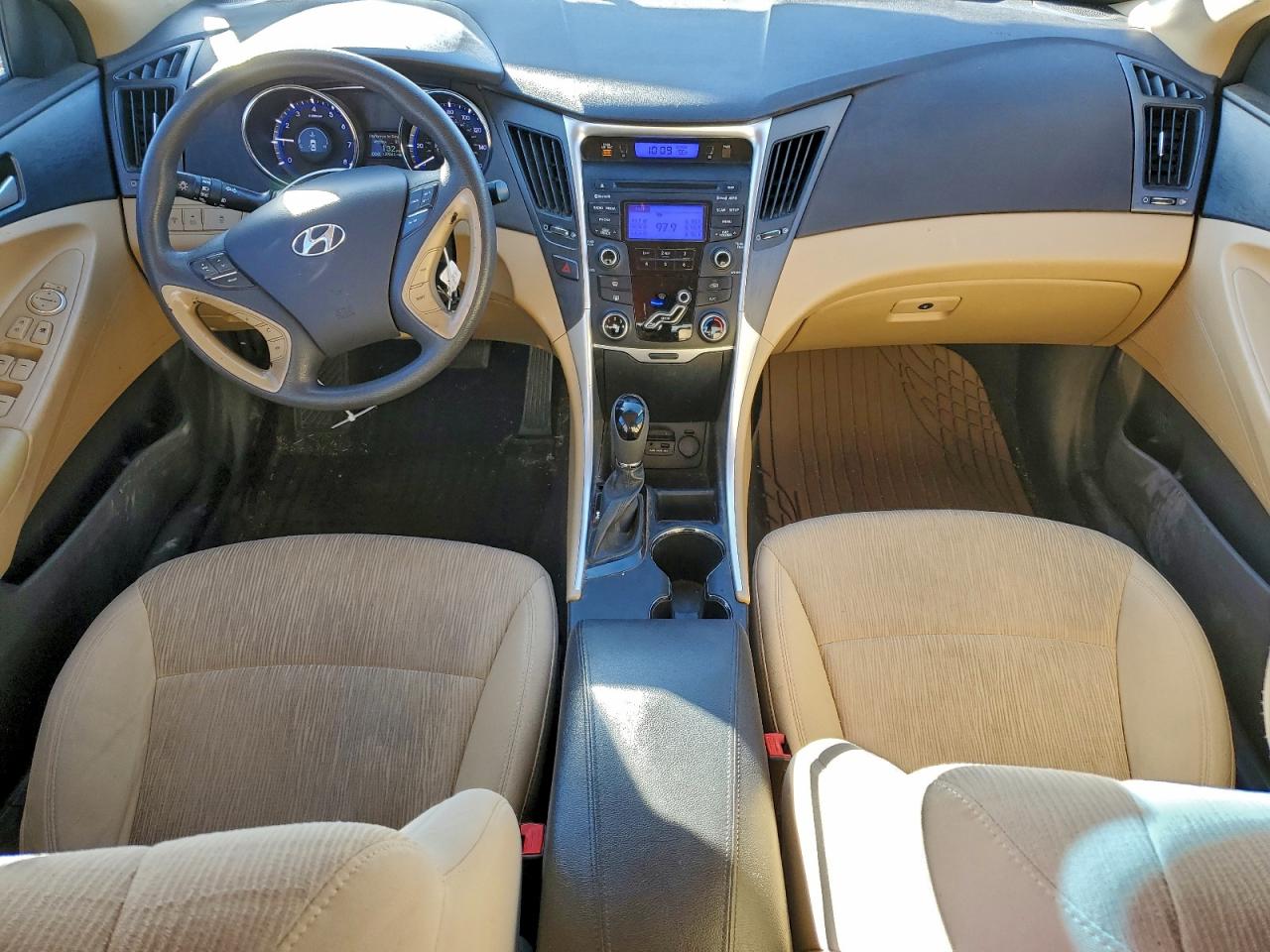 2013 HYUNDAI SONATA GLS photo 8